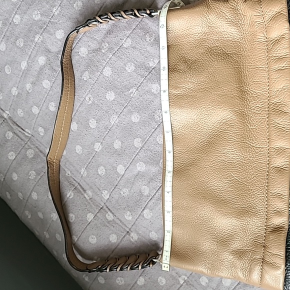 Brighton Tan and Black Leather Shoulder Purse - Picture 5 of 13